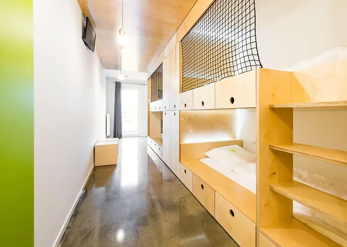 Хостел Moveinn